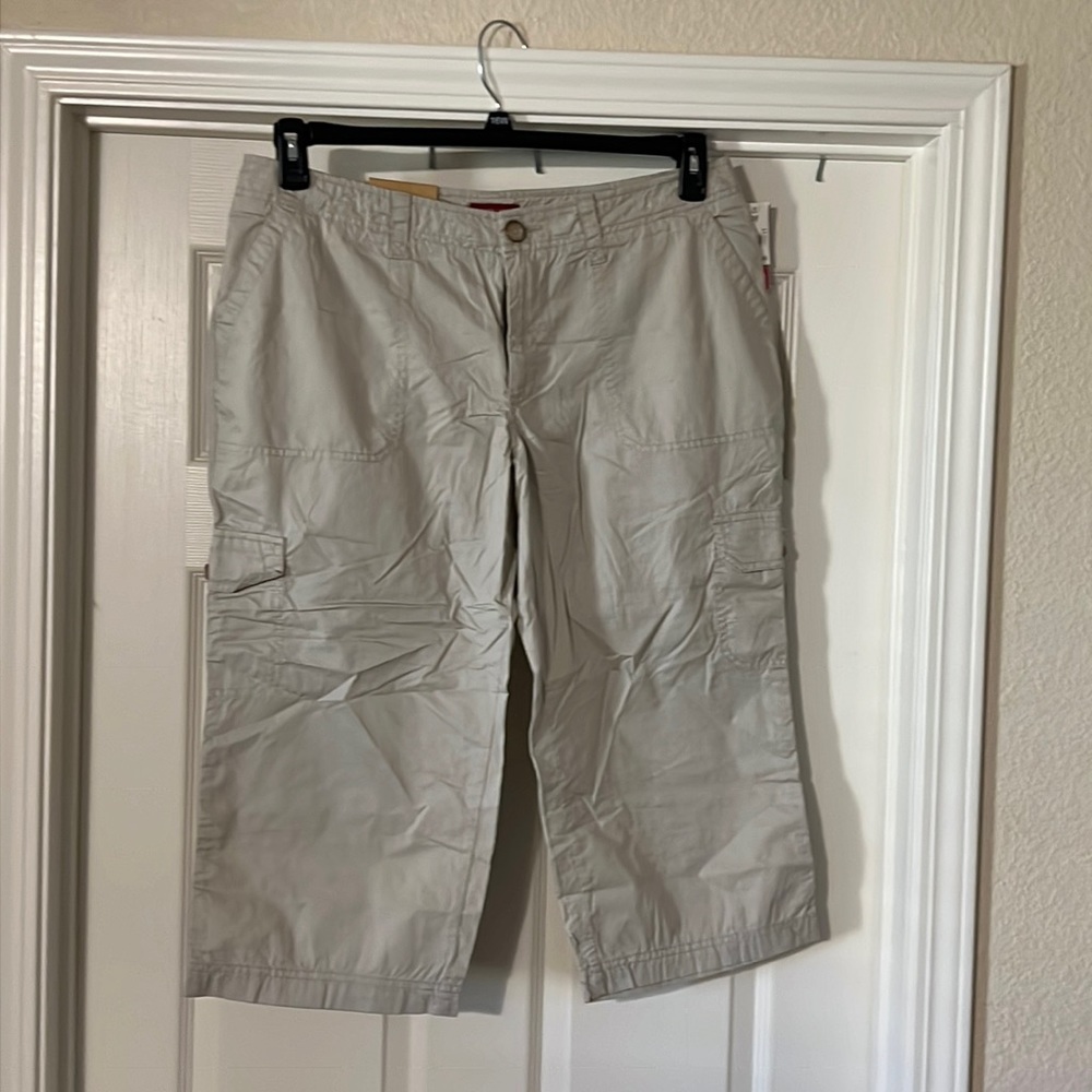 Capris